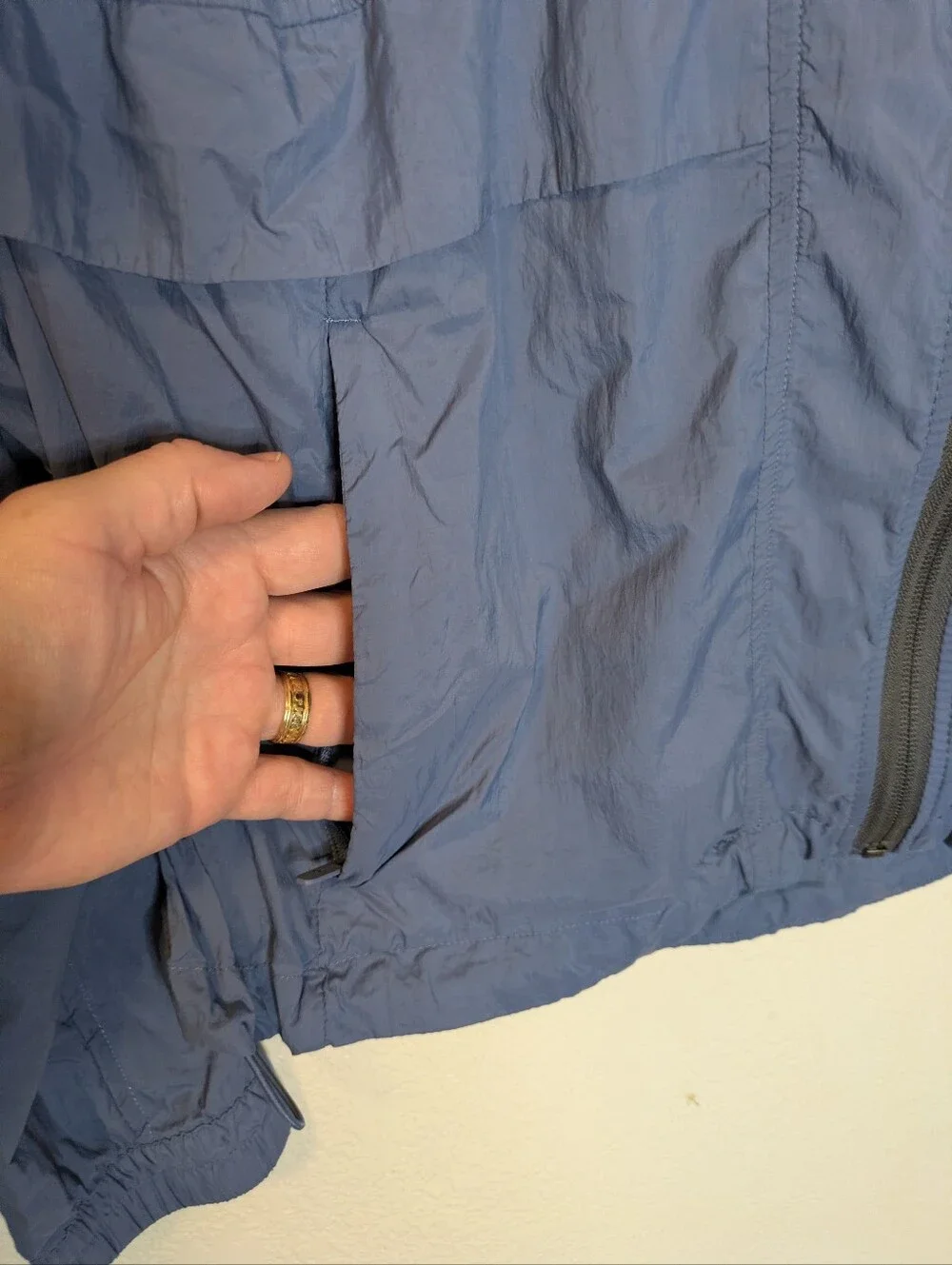 Lululemon Hood-Lite Packable Jacket Crest Blue Size 8 Square Dot
